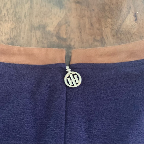 Tommy Hilfiger Short Sleeve Dress with Suede Details - Picture 6 of 7